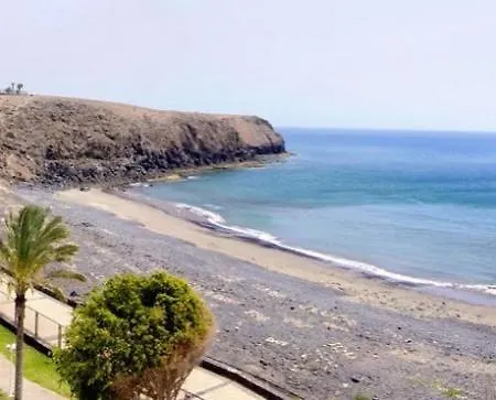 In Playa Blanca Sleeps 6 Includes Swimming Pool Air Con And Wifi 1 *